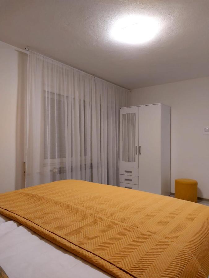 Apartman River Una Біхач Екстер'єр фото