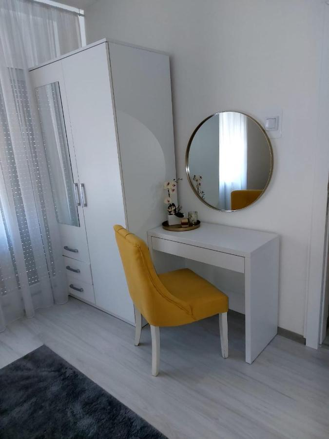 Apartman River Una Біхач Екстер'єр фото