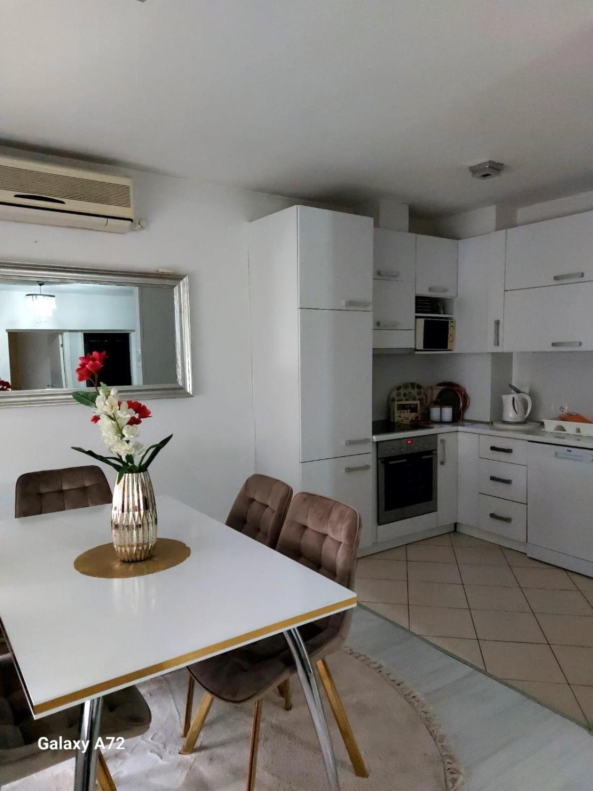 Apartman River Una Біхач Екстер'єр фото