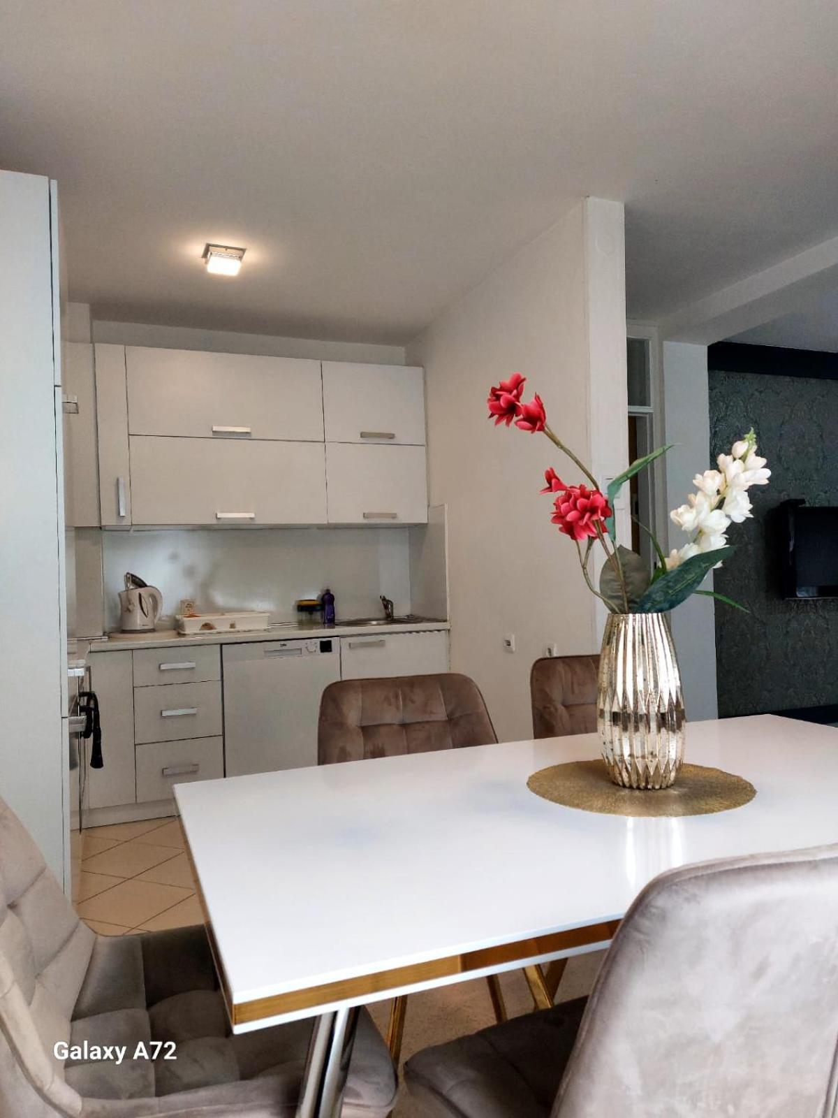 Apartman River Una Біхач Екстер'єр фото